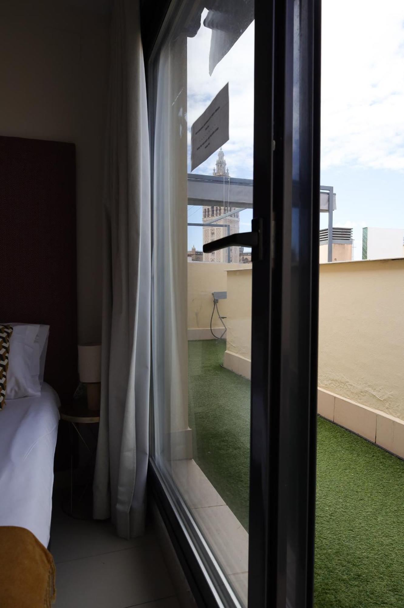 Guzman El Bueno Suites Sevilla Exteriér fotografie